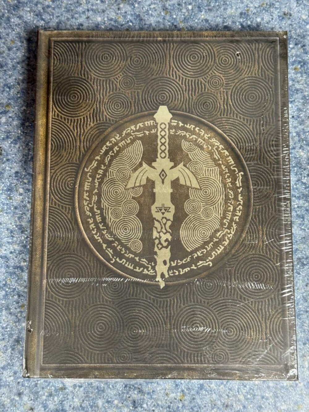 The Legend of Zelda: Tears of the Kingdom – The Complete Official Guide *READ*